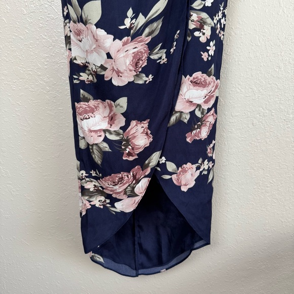 Showpo Take it from the top strapless navy floral maxi dress 4 - Picture 6 of 10